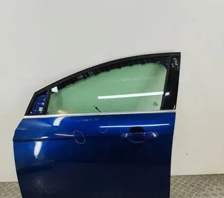 Ford Focus Front door PBM51A20125BF