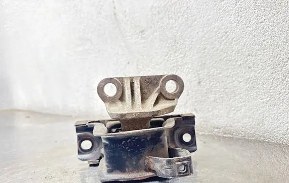 Opel Corsa D Gearbox mount 13190881