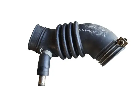 Nissan Terrano Turbo air intake inlet pipe/hose 