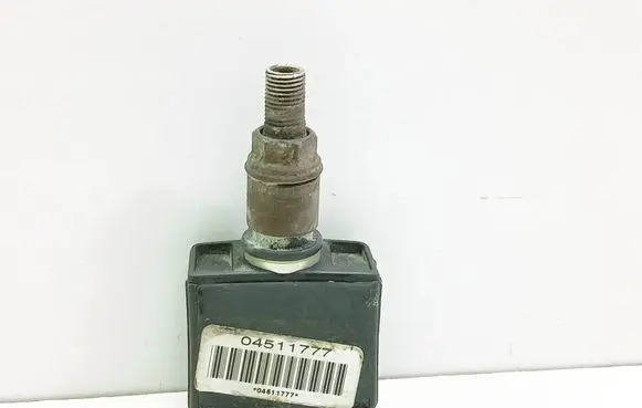 Renault Vel Satis Tire pressure sensor 8200023746