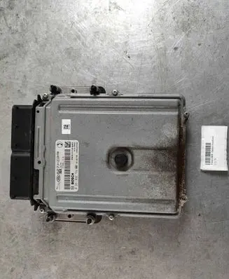Jaguar F-Pace Engine control unit/module ECU T4A12899