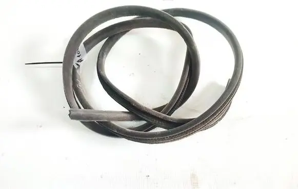 Rover 820 - 825 - 827 Rubber seal front coupe door 