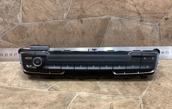 BMW 2 F46 Sound control switch 9357783