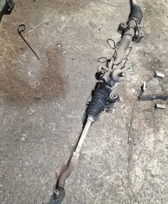 Toyota Avensis Verso Steering rack