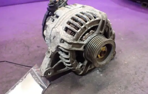 Toyota Corolla E120 E130 Generator/alternator 0124315024