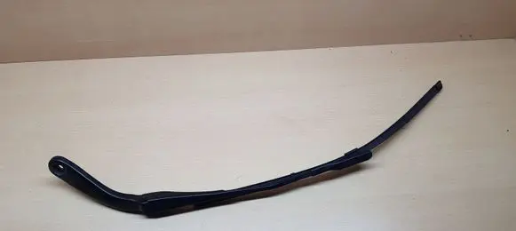BMW 4 F32 F33 Front wiper blade arm 7297553