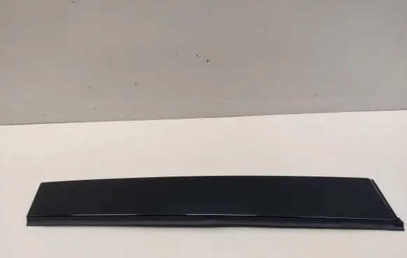 Chrysler Pacifica Door glass trim 68234033AD 68234033AB 68234033AC