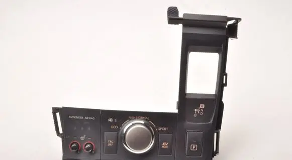 Lexus CT 200H Central console control unit 75H282
