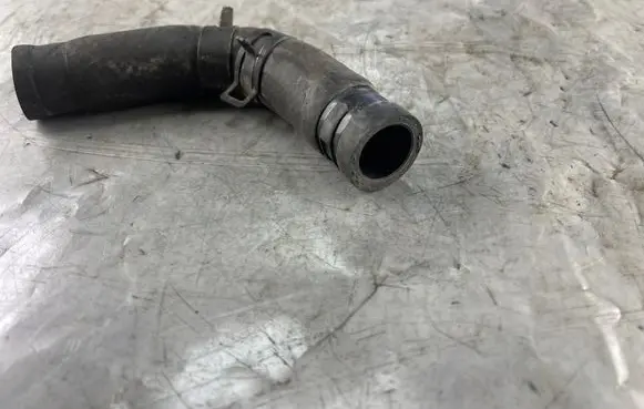 Hyundai Santa Fe Engine coolant pipe/hose