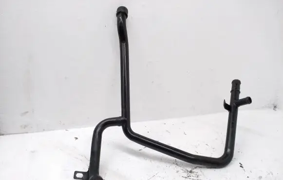 Audi A4 S4 B6 8E 8H Engine coolant pipe/hose