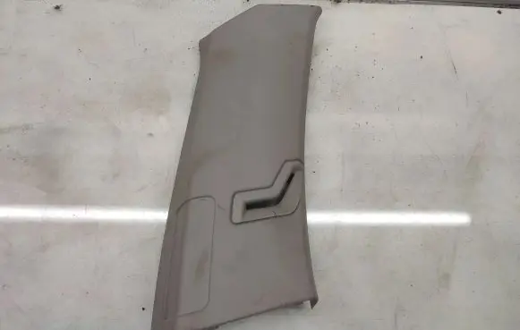 (C) pillar trim