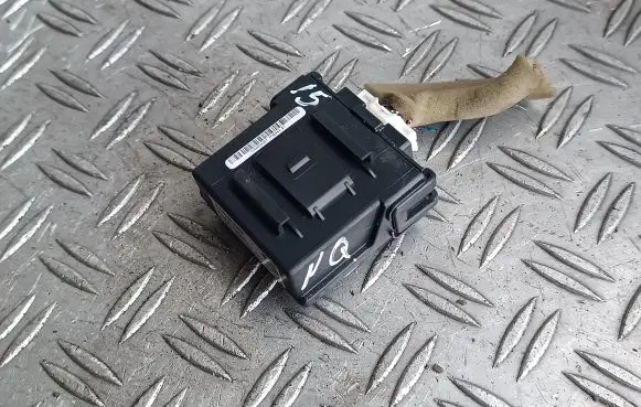 Nissan Qashqai ESP (stability system) control unit 476A04EA0A 1742662B1 CYSN03H0RT