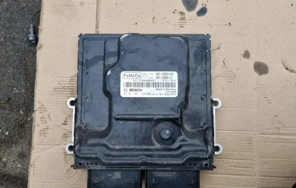 Ford Focus Engine control unit/module ECU JX6A12A650BKB JX6A12B684LA