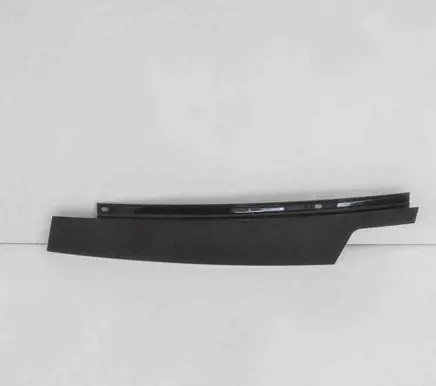 BMW X4 F26 Front door glass trim molding 7335622