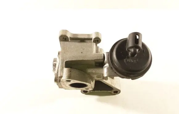 Hyundai ix35 EGR valve 11J060139