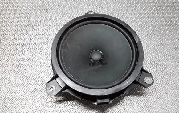 Toyota Verso-S Rear door speaker 8616052300