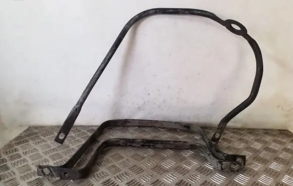 Opel Movano B Fuel tank mounting bracket 206061694R