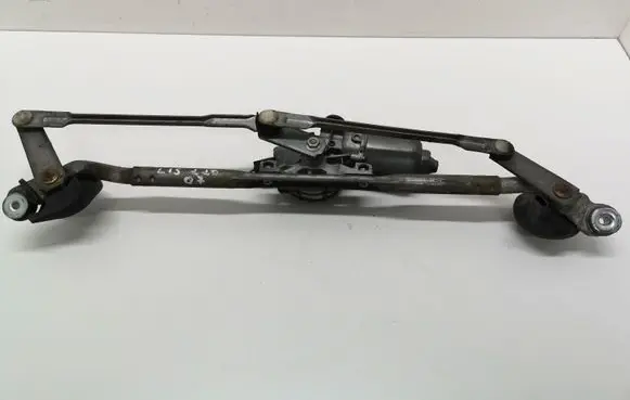 Lexus IS 220D-250-350 Front wiper linkage and motor