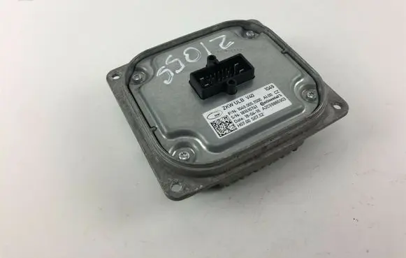 Volvo V40 Other control units/modules 10490051500 Z1055
