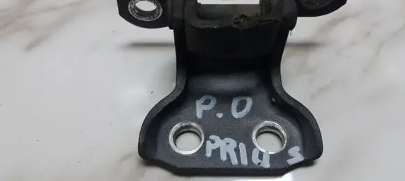 Toyota Prius (XW20) Front door lower hinge 
