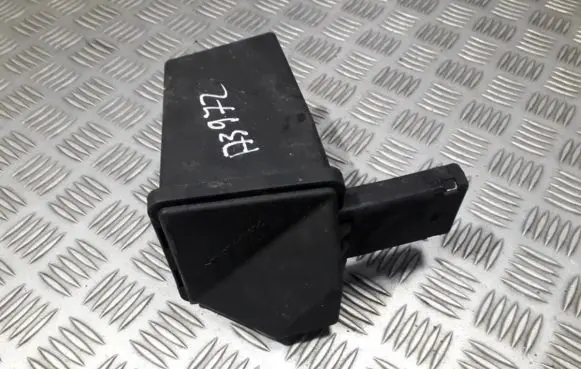 Intake resonator
