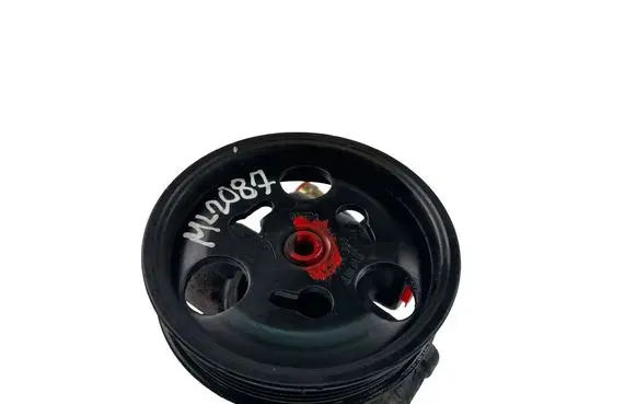 Ford Fiesta Power steering pump 