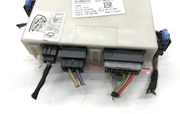 Ford Focus Tow bar trailer control unit/module DT1J19H378CE