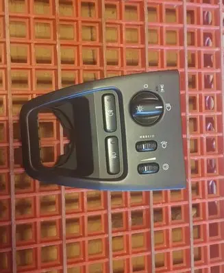 Volvo XC90 Light switch 30739304