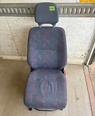 Mercedes-Benz Sprinter W901 W902 W903 W904 Front passenger seat 