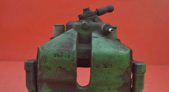 Skoda Octavia Mk2 (1Z) Front brake caliper
