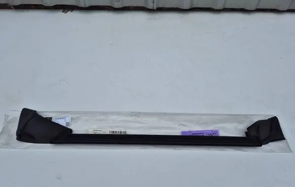 Mercedes-Benz CLA C118 X118 Rubber seal rear door A1187350800