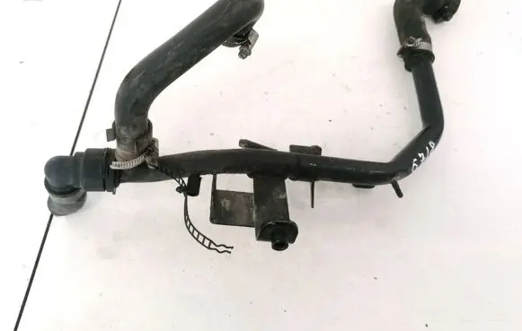 Volkswagen PASSAT B5 Engine coolant pipe/hose 028121065 028121065AF