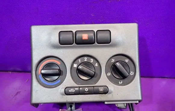 Opel Zafira A Climate control unit 