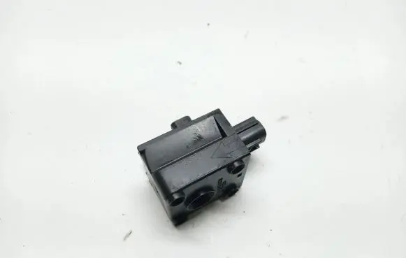 Mazda 3 III Panel speaker KD45676B1