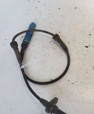 BMW 5 E60 E61 ABS brake wheel speed sensor 6908705