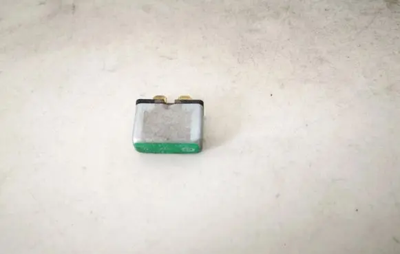 Audi A4 S4 B5 8D Other relay 443937105a