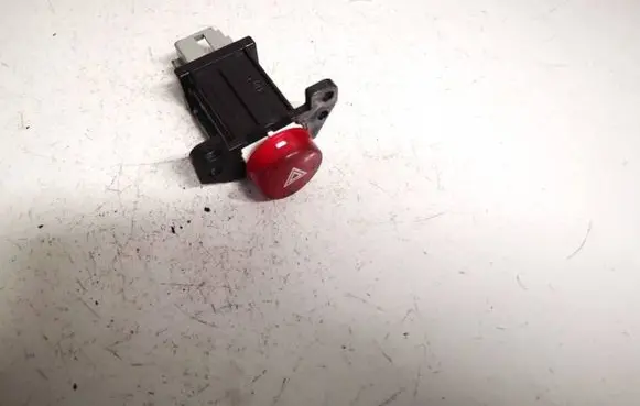 Mitsubishi Outlander Hazard light switch