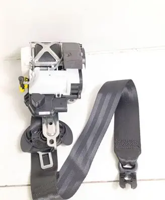Volkswagen Golf VII Front seatbelt 5G4857706M
