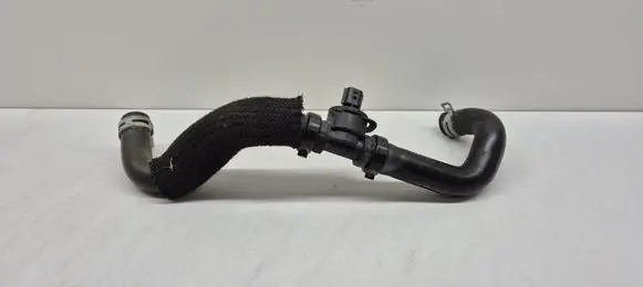 Renault Captur II Engine coolant pipe/hose
