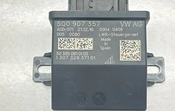 Volkswagen PASSAT B8 Light module LCM 5Q0907357 503950810105 130732937101
