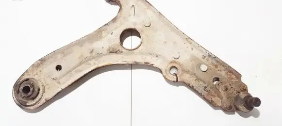 Volkswagen Golf III Front lower control arm/wishbone