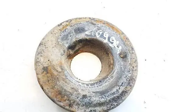 Volkswagen Jetta V Front coil spring rubber mount 1K0512149B