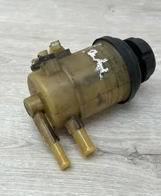 Hyundai Tucson JM Power steering fluid tank/reservoir 