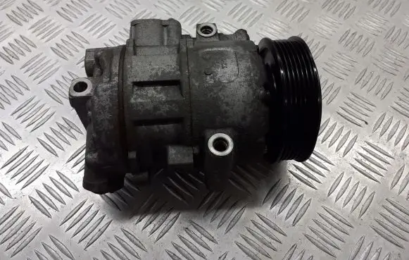 Skoda Fabia Mk2 (5J) Air conditioning (A/C) compressor (pump)