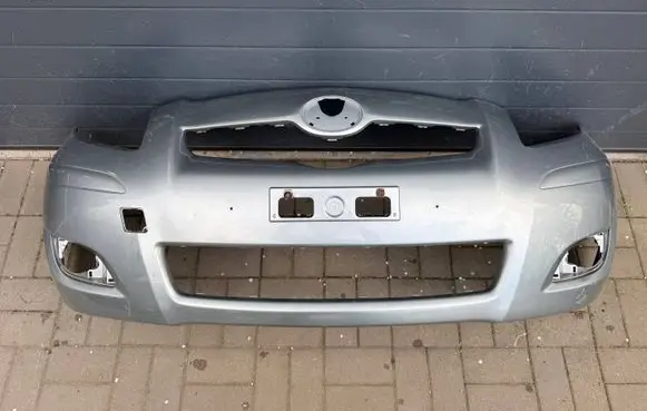 Toyota Yaris Front bumper 521190D340