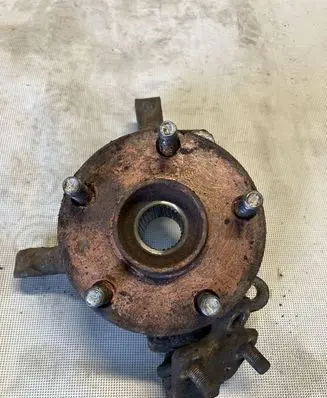 Toyota Avensis T250 Front wheel hub spindle knuckle