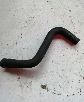 Volvo S80 Engine coolant pipe/hose 09475844