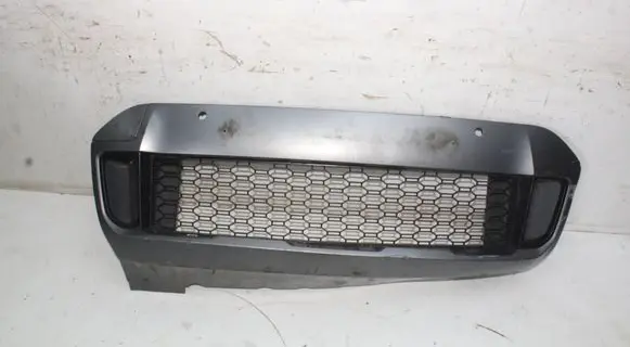 BMW X2 F39 Front grill 8069487