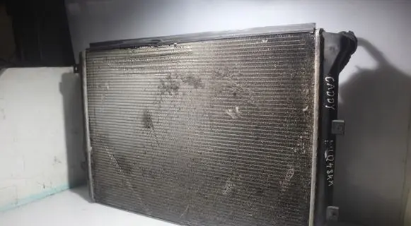 Volkswagen Caddy Coolant radiator