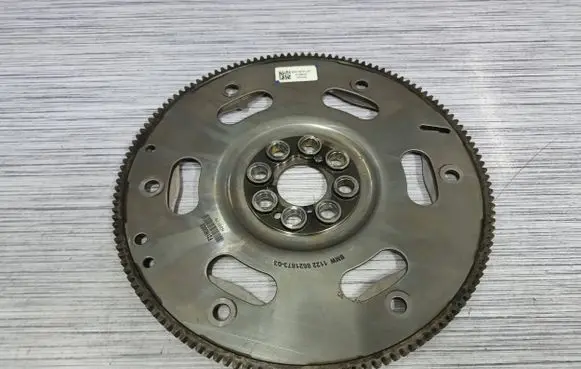 Mini Cooper Countryman F60 Flywheel 8621873 11228621873